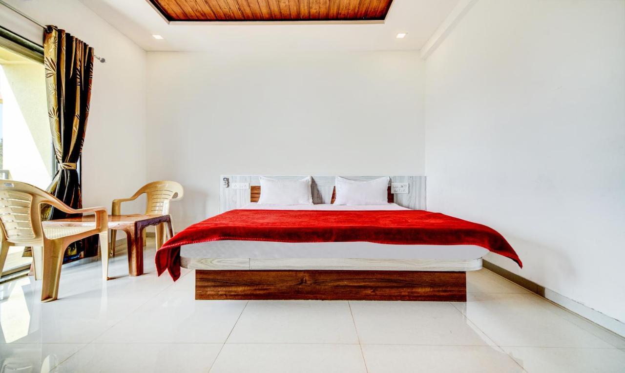 Aditya Hill View Inn Mahabaleshwar Exterior photo